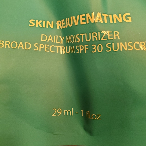 DermaSet Triple Pack - Picture 5 of 5